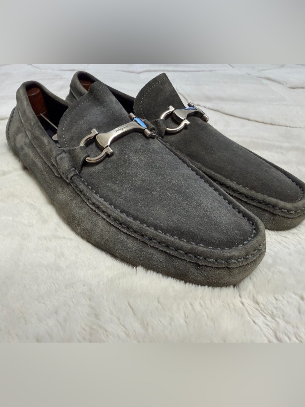 $850 Salvatore Ferragamo Gancini Ornament Bit Suede Driving Loafers Gray 10 11 - Picture 5 of 16